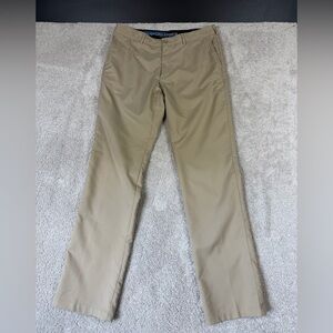 Roundtree and Yorke Men’s Performance Pants Khaki Size 36x34